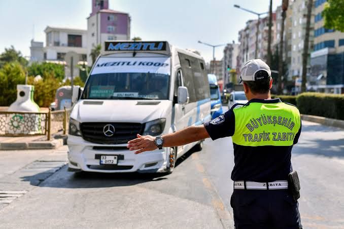 Trafik Zabıtası Görevlendirilebilecek: Yeni Trafik Cezaları Yürürlükte