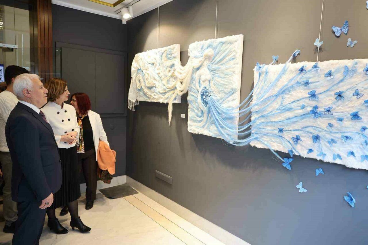 İpeğin Binlerce Yıllık Hikâyesi Bursa’da Sergileniyor