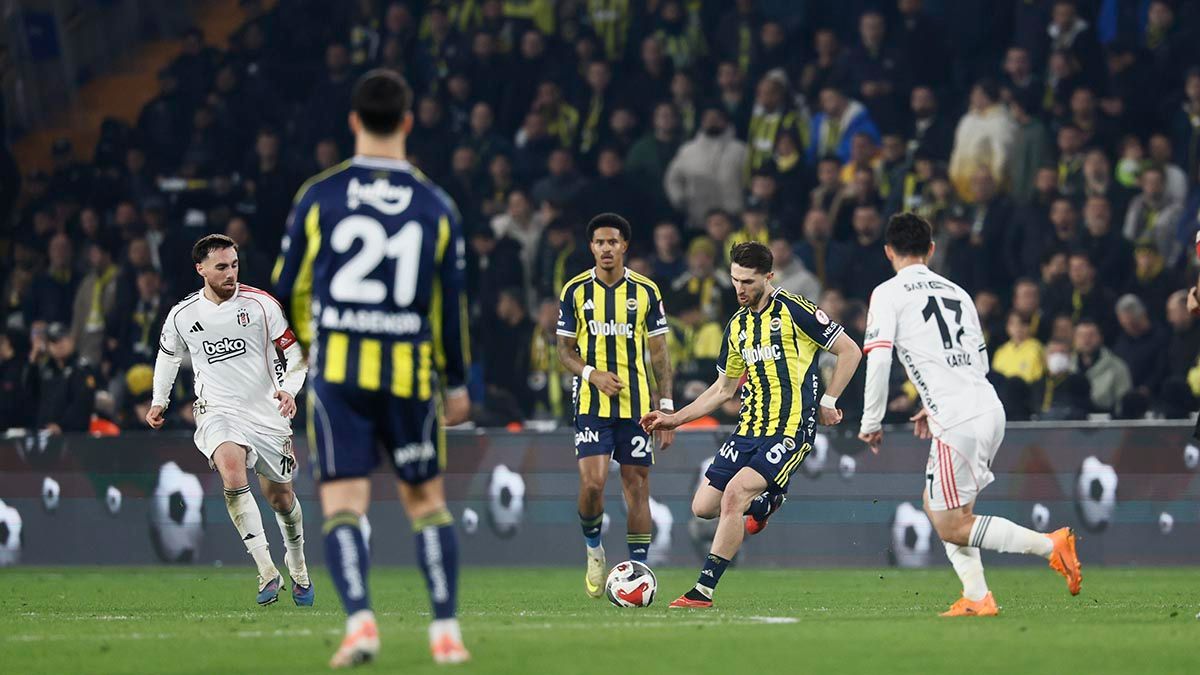Kadıköy’de Kritik Derbi: Fenerbahçe İle Beşiktaş Karşı Karşıya