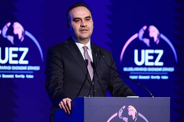 Türkiye Küresel Ticaretin Yeni Merkezlerinden Biri Olma Yolunda