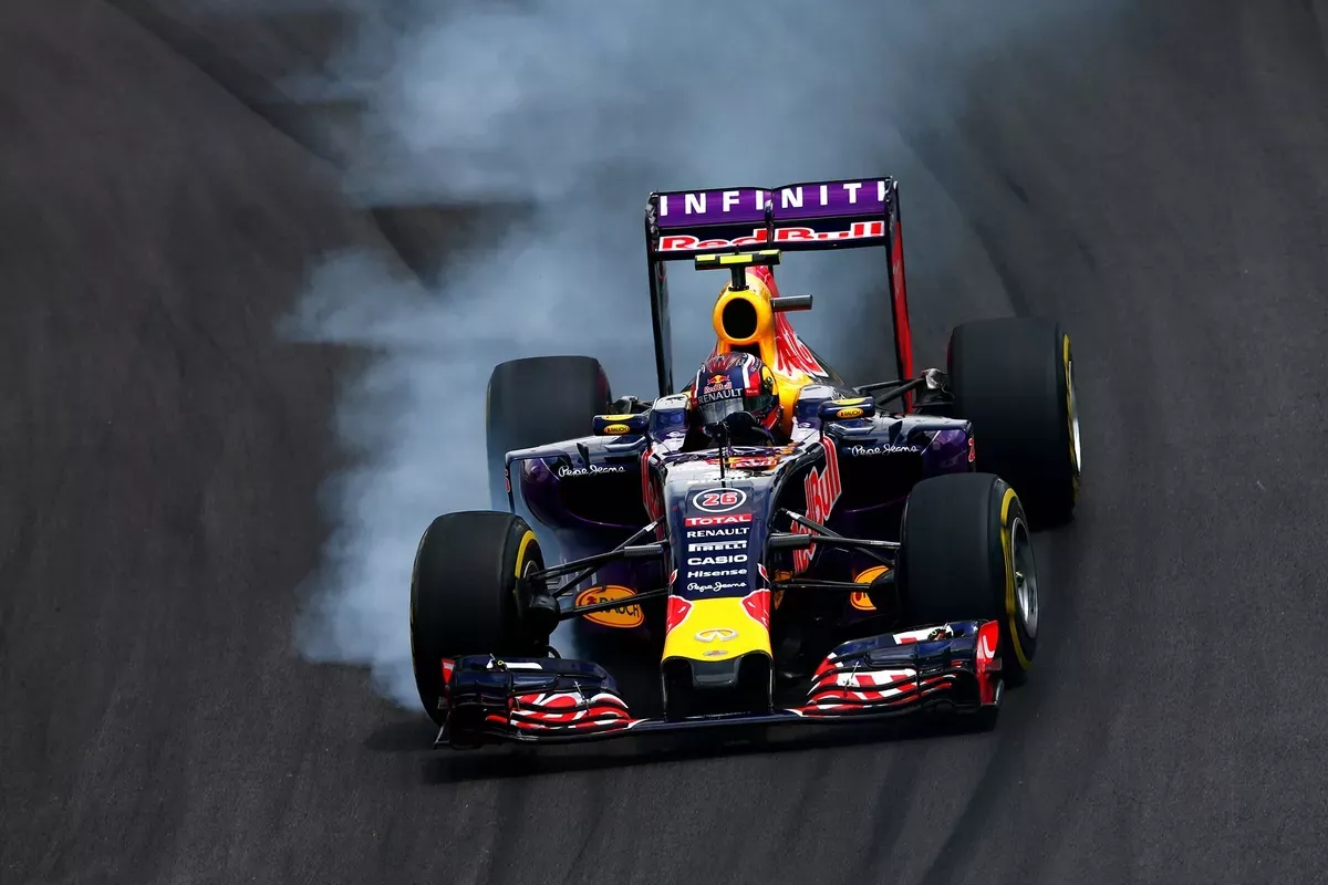 Red Bull 2026’da Geride Kaldı: Zirveden Orta Gruba Düşüş