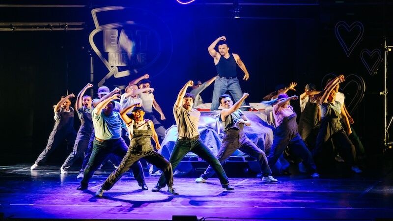 Grease İstanbul’da Sahne Alacak: Efsane Müzikal Zorlu PSM’de